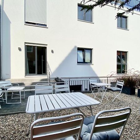 Modernes Apartment, Terrasse Und Garten Am Lilienthalpark Im Suedwesten Berlins エクステリア 写真