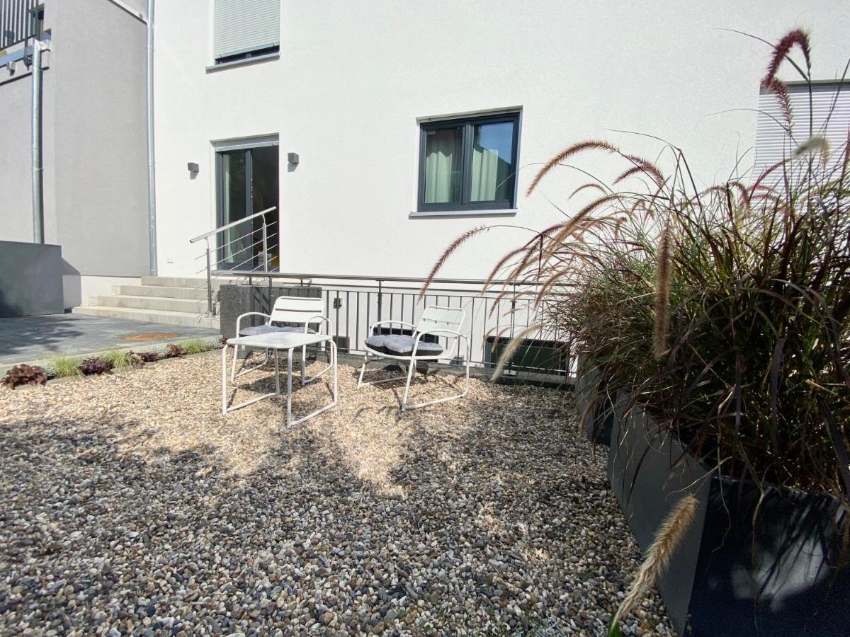 Modernes Apartment, Terrasse Und Garten Am Lilienthalpark Im Suedwesten Berlins エクステリア 写真